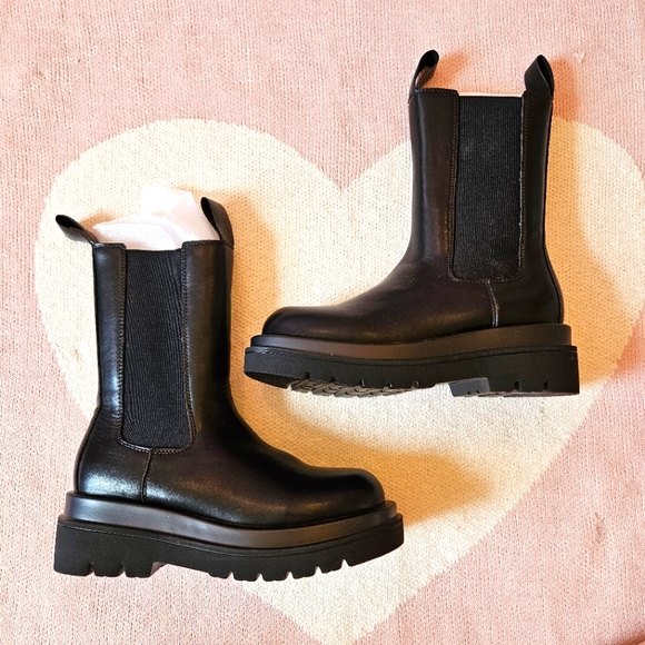 SHEIN Shoes - Combat Boots Slip On